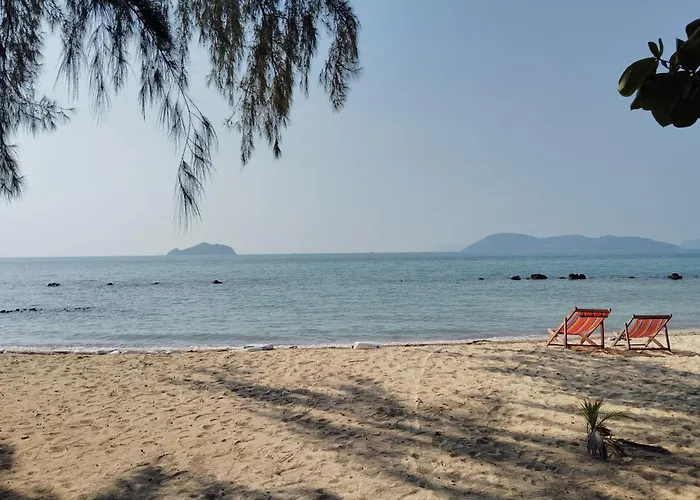 Koh Phaluai Beach Cottage