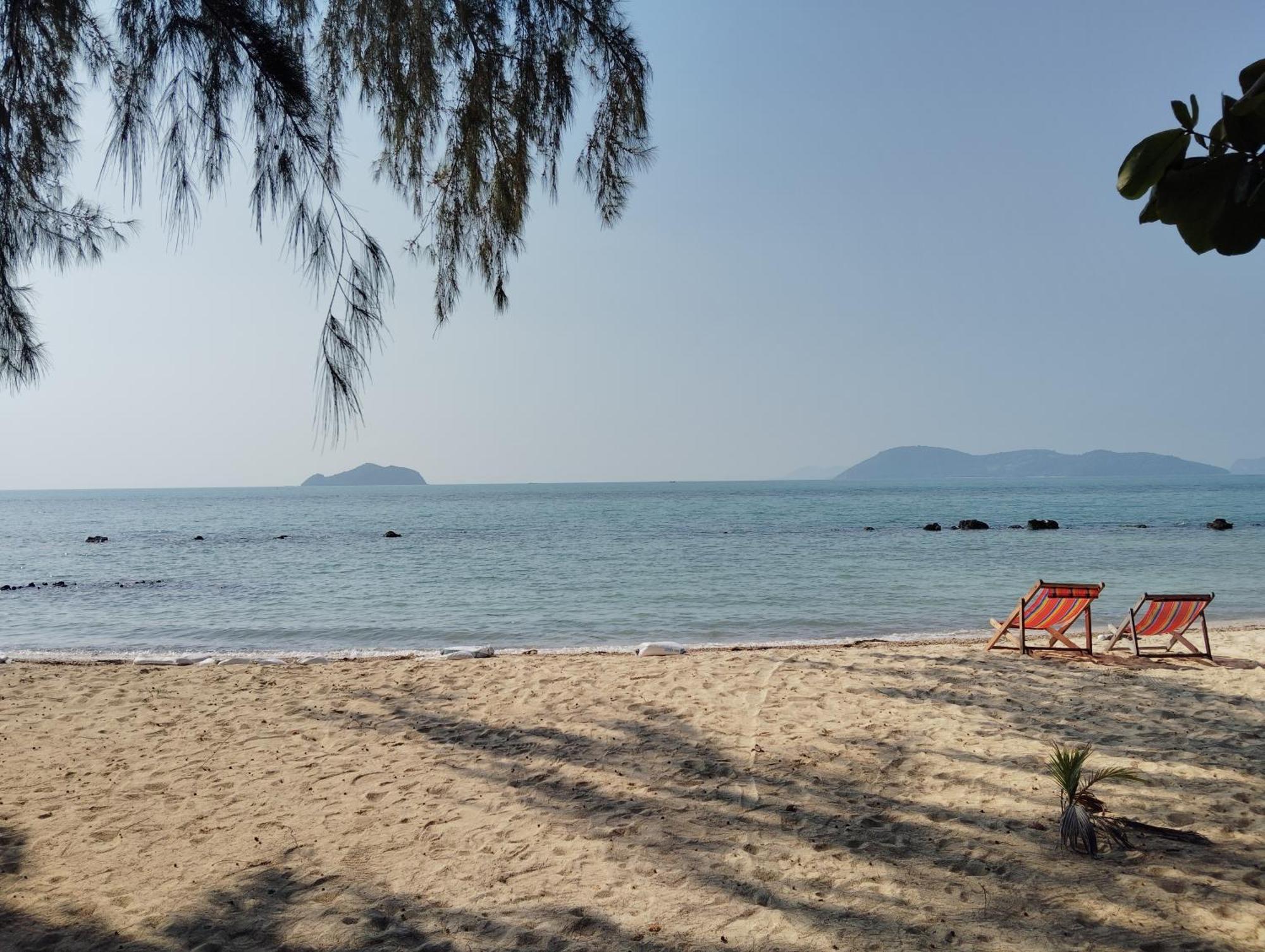 Koh Phaluai Beach Cottage *