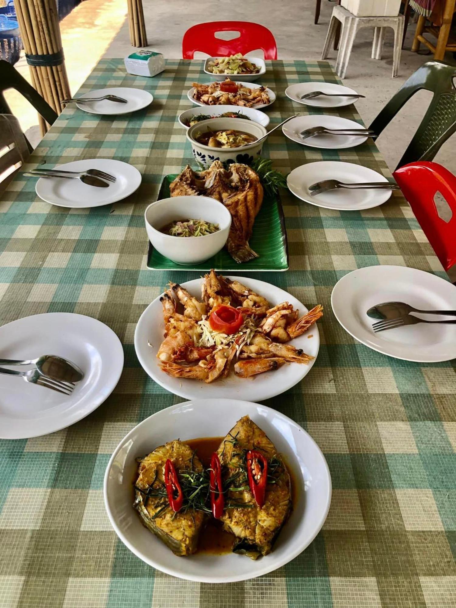 בית נופש Koh Phaluai Beach Cottage